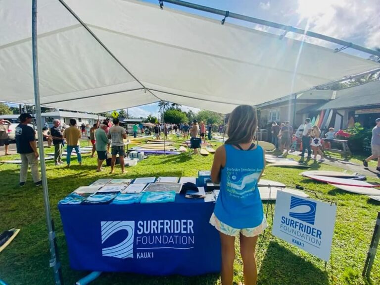 Hanalei Surfboard Swap Meet – Booth Volunteer