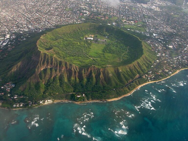 Diamond Head State Monument: Volunteer Docent Training